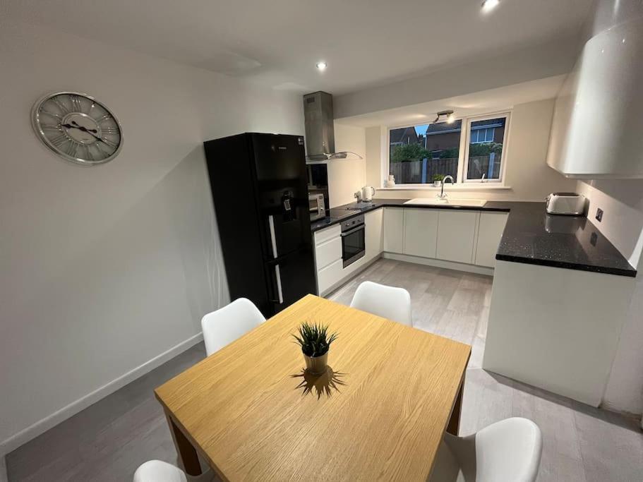 Idyllic Bungalow, Ideal Location In West Lancashire Burscough Zewnętrze zdjęcie